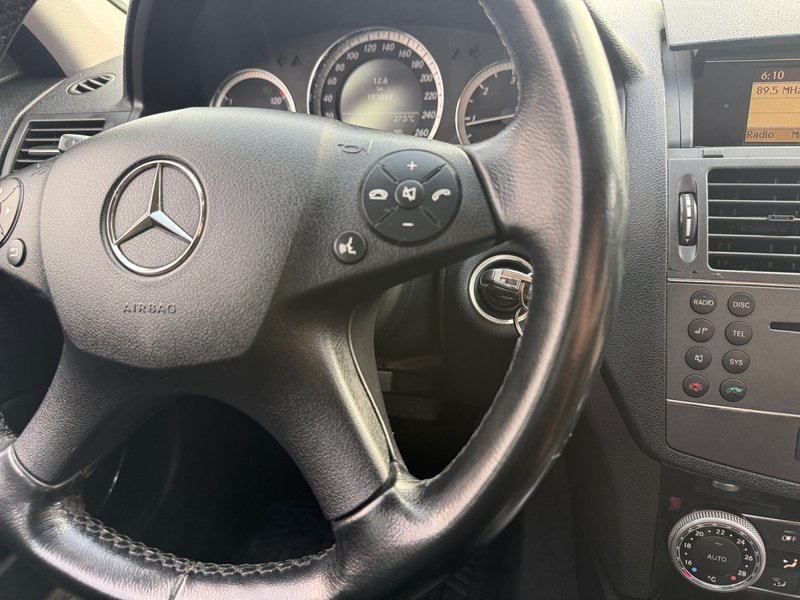 Mercedes-Benz Clase C 2010, foto 17