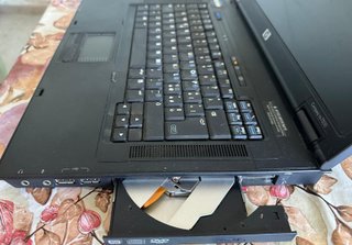 Portatile HP Compaq nx7300 Linux