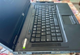 Portatile HP Compaq nx7300 Linux