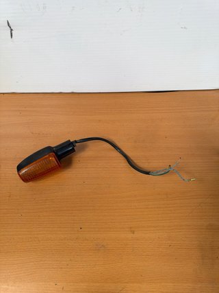 Intermitente Delantero Derecho Honda VTR 250 05