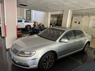 Volkswagen Phaeton 2011