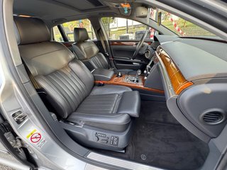 Volkswagen Phaeton 2011