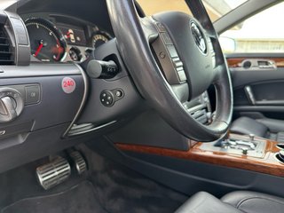 Volkswagen Phaeton 2011