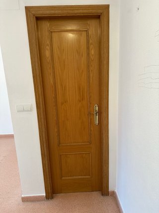 Puerta madera 62cm