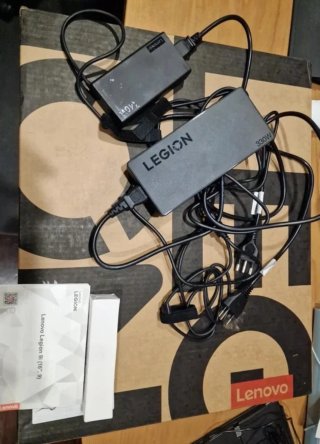 Lenovo Legion 9 16IRX9 RTX 4090 2TB 64GB RAM