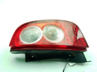 Nissan 23375970 piloto trasero micra iii (k12) 1.4