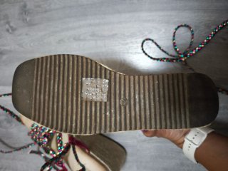 Cuñas altas de colores