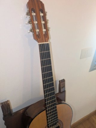 Guitarra Clásica Admira Paloma