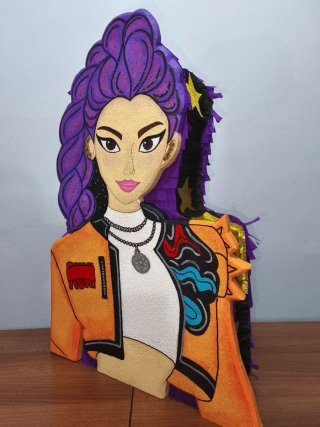 Piñata K-Pop Rumi