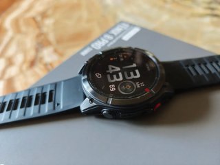 Garmin Fenix 8 Pro LTE 51mm Titanio Zafiro