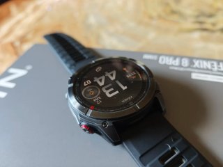 Garmin Fenix 8 Pro LTE 51mm Titanio Zafiro