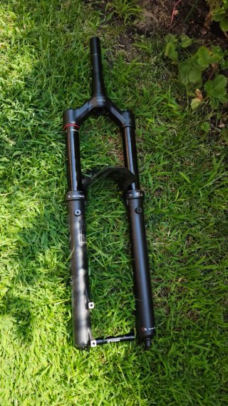 Horquilla Rockshox Lyrik RC 29 160mm