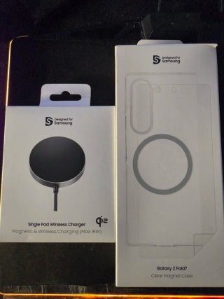 Cover e Caricabatterie Wireless SAMSUNG Fold 7