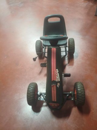 Kart a pedales infantil