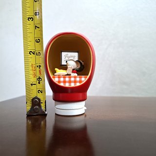 peanuts figure snoopy life in a bottle ketchup
