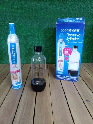 Pack SodaStream: Cilindro CO2 + Botella 1L