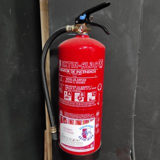 2 Extintores de incendios Extin-Alba 6 Kg Polvo AB