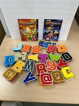 Lote Figuras Letra Bots Transformers