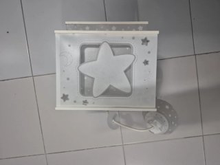 Lampara infantil con estrellitas