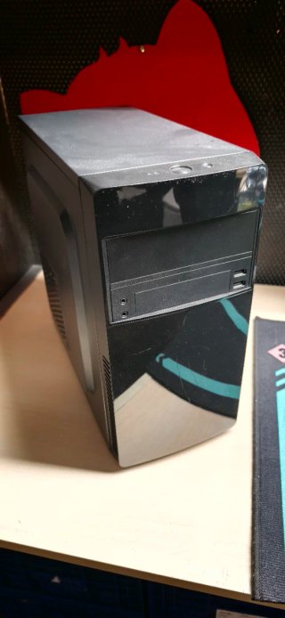 Caja Torre PC ordenador Vacía
