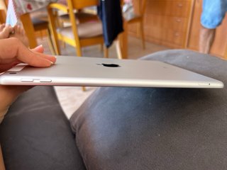 iPad 6ª Gen 128GB WiFi + 4G Plata