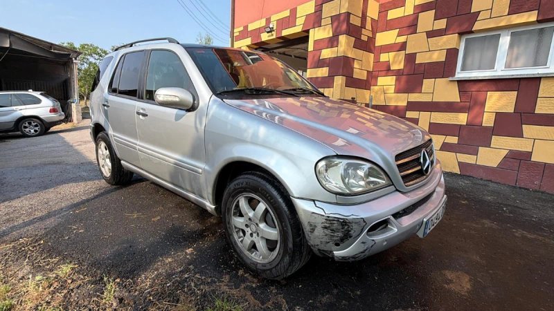 Mercedes-Benz Clase M 2005 - foto 1