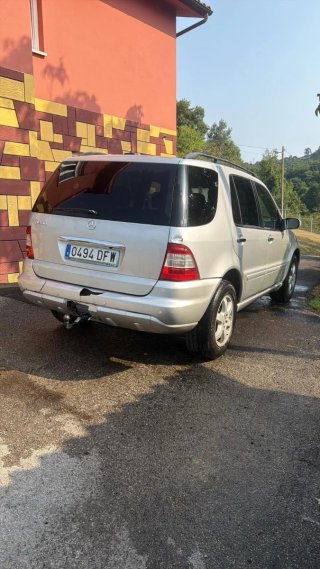 Mercedes-Benz Clase M 2005