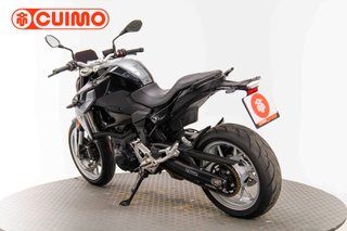 BMW F 900 R