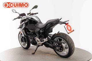BMW F 900 R