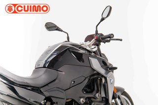 BMW F 900 R