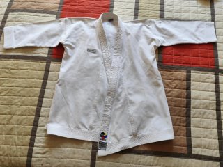Karategui Arawaza Crystal Kata Talla 150