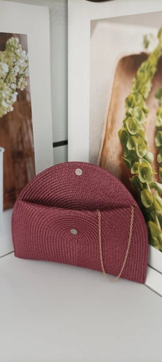 Cartera burdeos de rafia