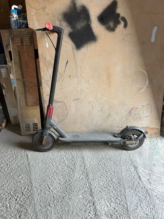 Patinete Eléctrico para Repuestos Mo funciona solo