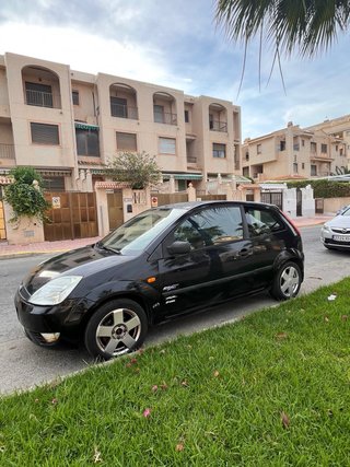 Ford Escort 2004