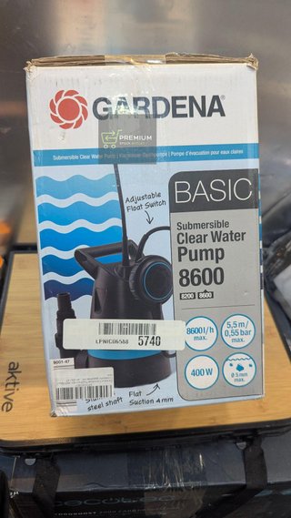 Gardena Bomba sumergible de aguas limpias 8600 Basic