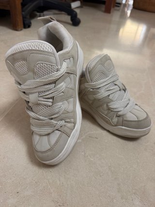 Zapatillas Zara Talla 41 Beige