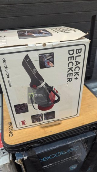 Black+Decker Aspirador de Mano para Coche 12V