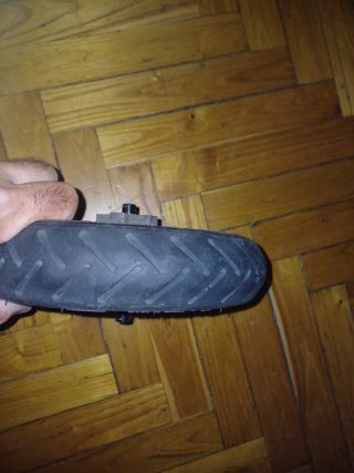 Rueda trasera patinete Xiaomi Pro 2 con cámara