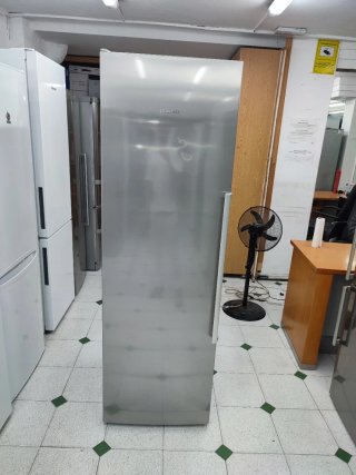 Solo Nevera Bosch 1 puerta A++ 186x60cm garantía