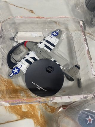 Aviones de colección en caja