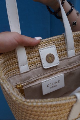 Bolso de rafia Celine beige y blanco