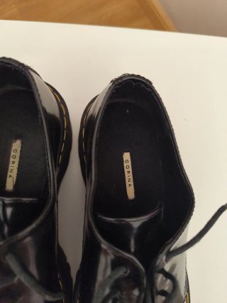 Zapatos negros plataforma cordones