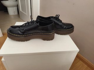 Zapatos negros plataforma cordones