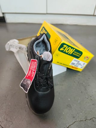 Zapatos de trabajo Zion negros