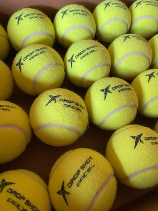 PELOTAS DE PADEL TENIS USADAS POCO USO DIFERENTES