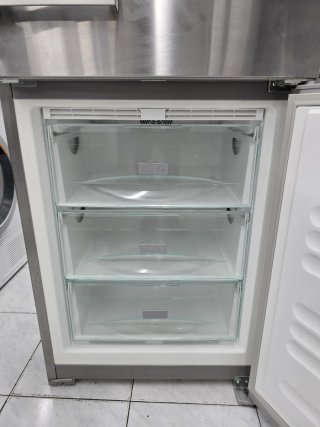 Nevera marca MIELE
