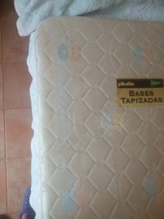 Base tapizada Pikolin