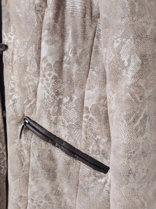 Abrigo estampado serpiente DIVAS Talla 52