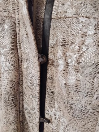 Abrigo estampado serpiente DIVAS Talla 52