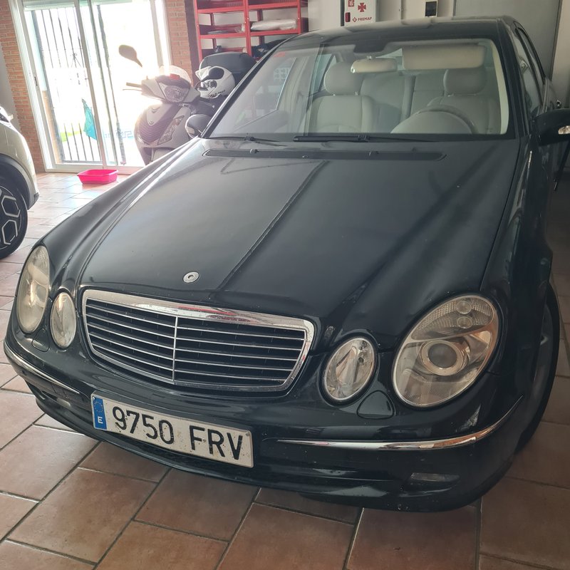 Mercedes-Benz Clase E 2004 - foto 1